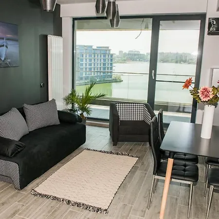 Diamond View * Mamaja