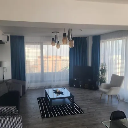 Diamond View Apartament Mamaja