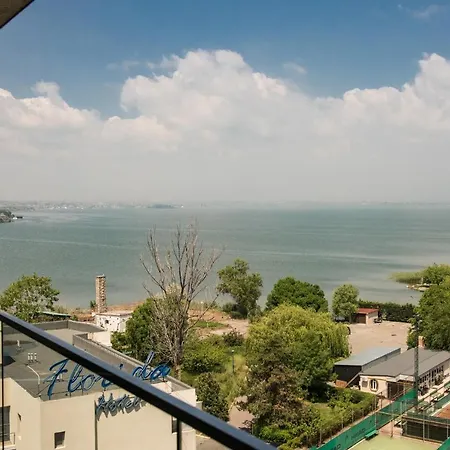 Diamond View