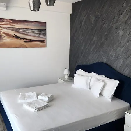 Diamond View Mamaia